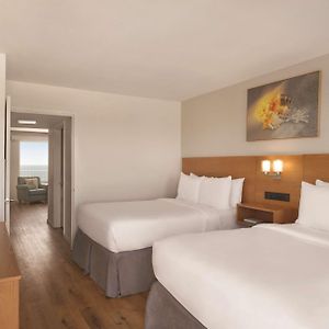 Two-Bedroom King Suite